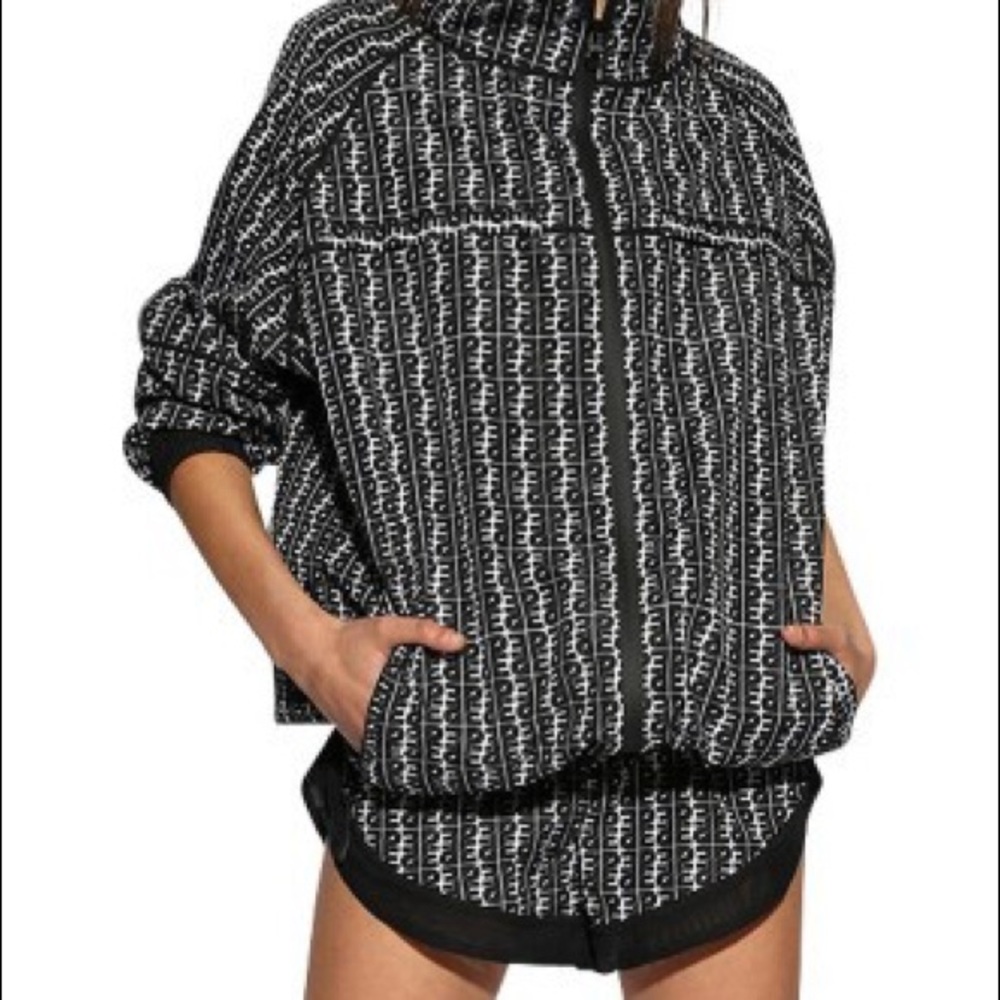 P.E. Nation BOOM BOOM spray jacket. Xs/s